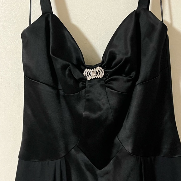 ABS Evening by Allen Swartz Black Chiffon and Satin Feel Vintage Style Dress - Picture 6 of 15